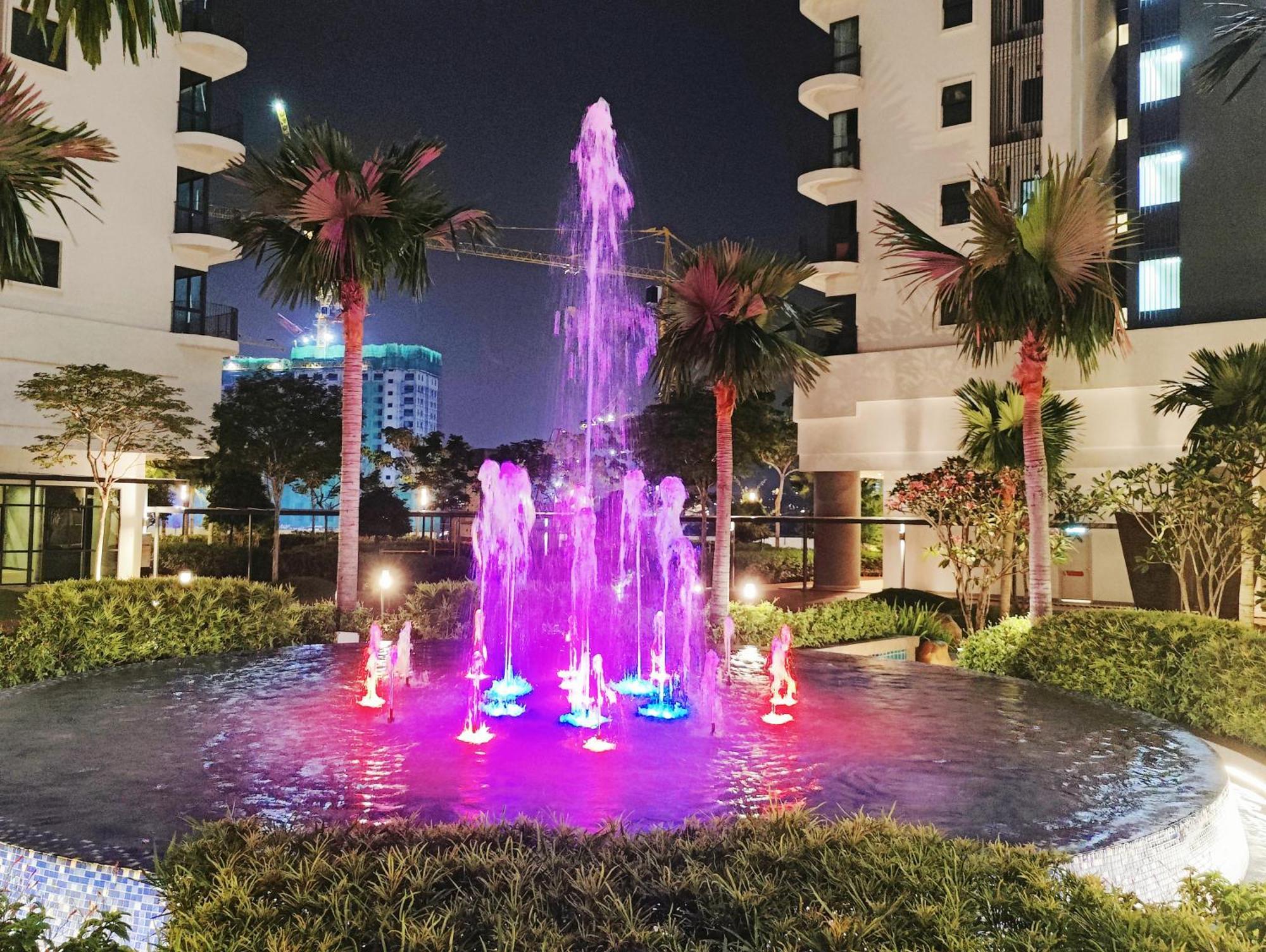Pangsapuri Central Kl City With Balcony Infinity Pool & Lrt Mrt & Klcc Mall Access *